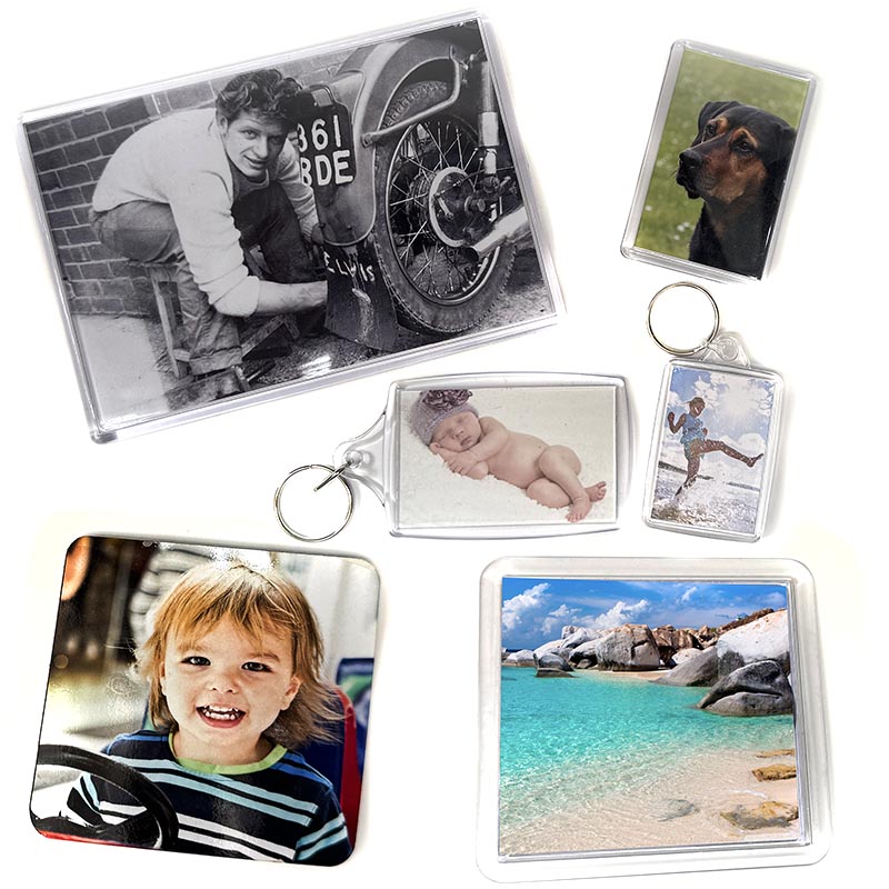 KEYRINGS COASTERS MAGNETS